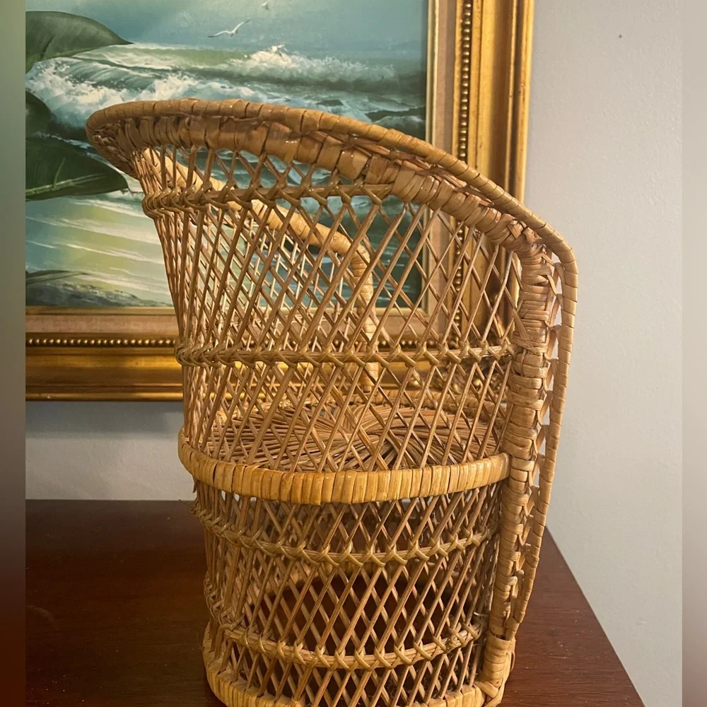 Peacock Chair-style Plant Stands / doll chairs wicker rattan boho decor MCM